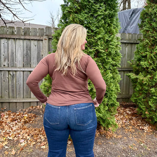 Brown Basic Round Neck Long Sleeve