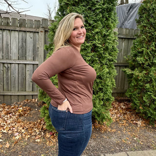 Brown Basic Round Neck Long Sleeve