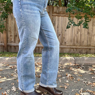 Risen High Rise Wide Baggy Jeans