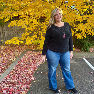 Black Round Neck Waffle Knit Sweater