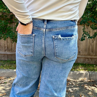 Risen High Rise Wide Baggy Jeans