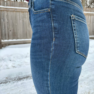 High Rise Dark Wash Skinny Jeans