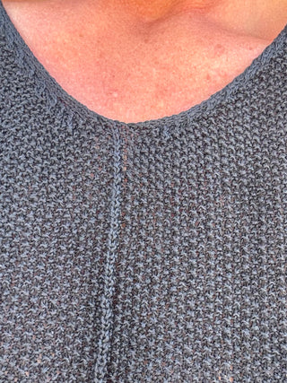 Black Center Seam Short Sleeve Sweater