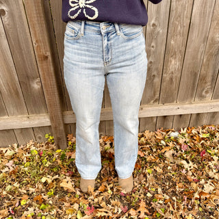 Judy Blue High Rise Light Wash Dad Jean