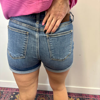 Judy Blue Mid Rise Slim Short
