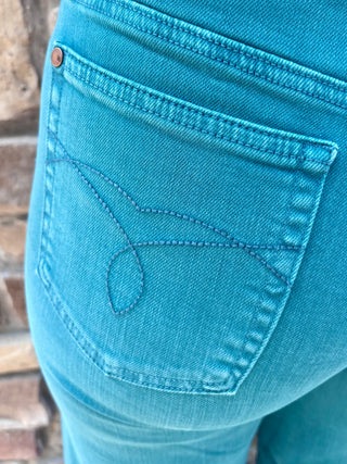 Judy Blue Mid Rise Teal Mr Utility Wide Leg Jean