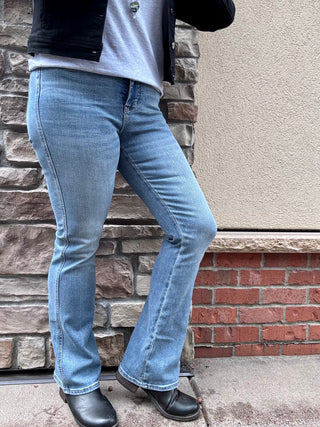 Judy Blue High Waisted Tummy Control Mid Wash Instant Classic Indigo Bootcut Jean Tall