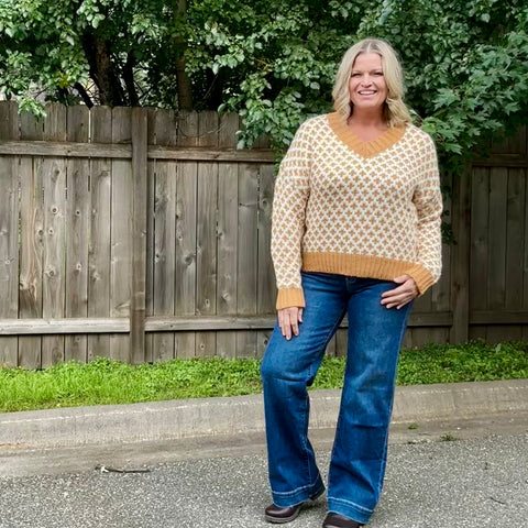 Gold/Cream Patterned Knit Sweater