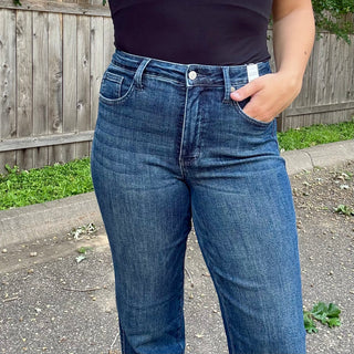 Judy Blue Mid Rise Dark Wash Straight Leg Jean