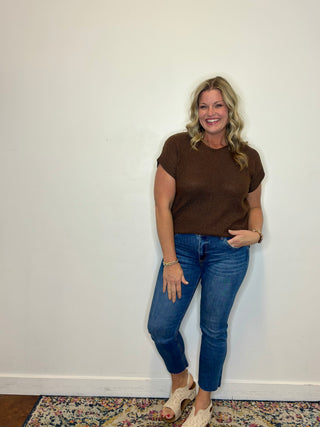 Brown Center Seam Short Sleeve Sweater