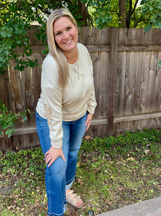 Oatmeal Micro Brushed Crewneck Sweatshirt with Floral Detailed Elbow Patches and Cross Neck