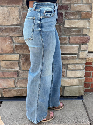 Judy Blue High Waisted Angelina Column Straight Mid Wash Classic Soft Jean