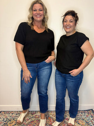 Vervet Mid Rise Dark Wash Ankle Straight Jeans