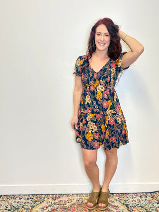 V-Neck Dark Floral Short Sleeve Dress