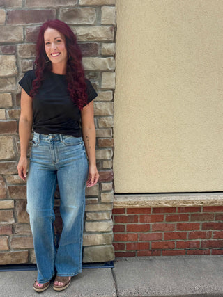 Judy Blue High Waisted Angelina Column Straight Mid Wash Classic Soft Jean
