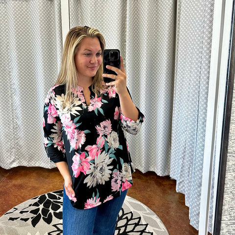 Black Large Floral 3/4 Sleeve Top