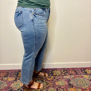 Judy Blue Petite Mid Rise Straight Leg Jeans