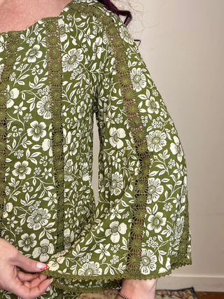 Green Lace Inset Bell Sleeve Blouse