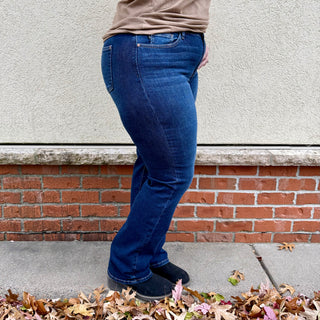 Judy Blue Mid Rise Straight Leg