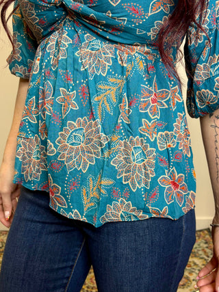 Short Sleeve Twist Front Floral Blouse