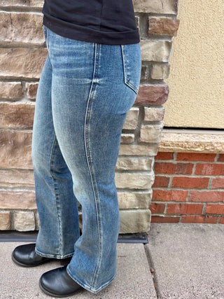 Judy Blue Mr. Daisy Mid Rise Bootcut Dark Dust Rider Indigo Jean