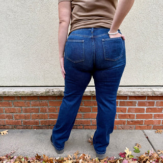 Judy Blue Mid Rise Straight Leg