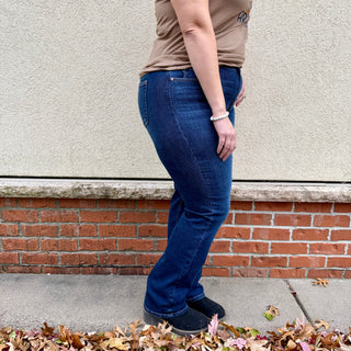 Judy Blue Mid Rise Straight Leg