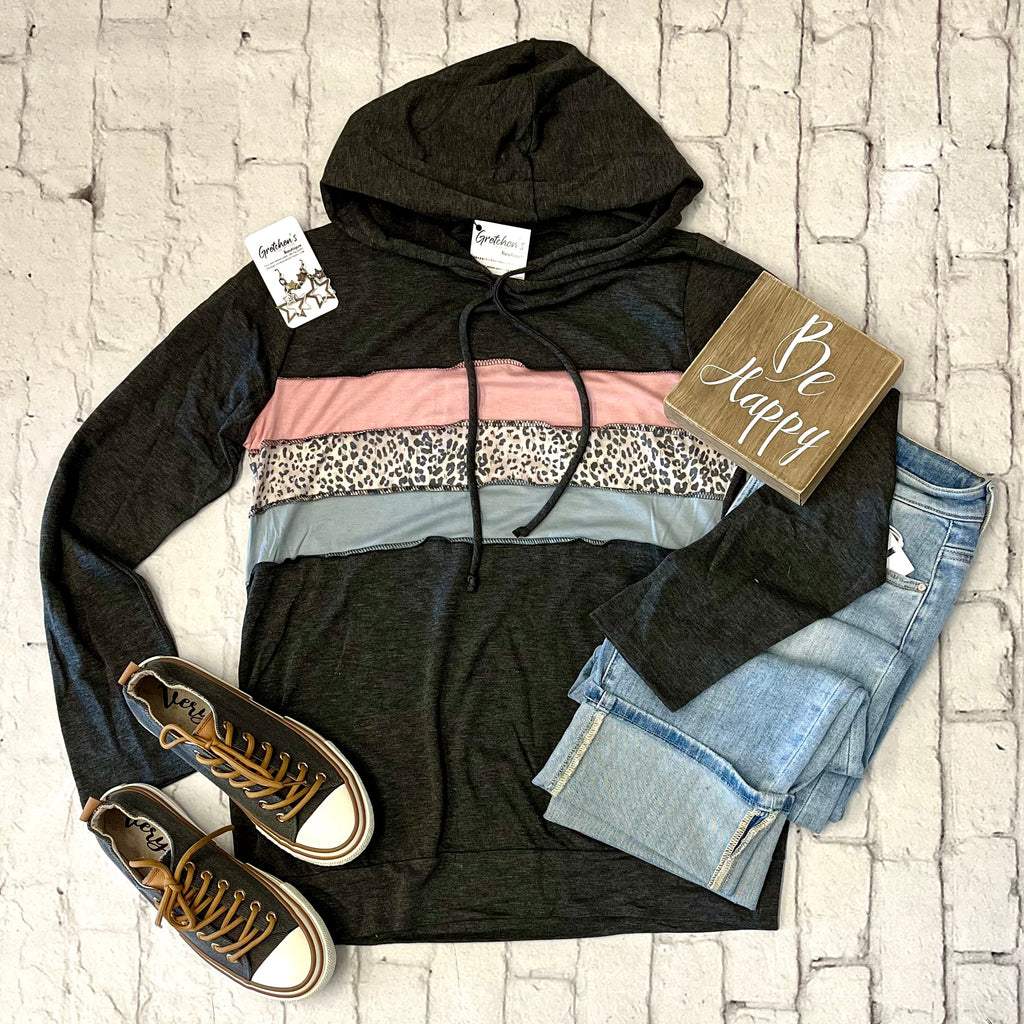 Thin Hoodie with Color Block  and Cheetah Accent